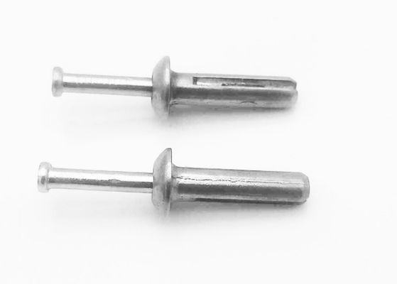 DIN 7337 الزيتية العمياء بوب نيت مضاعفة Countersunk الرأس مفتوحة نهاية