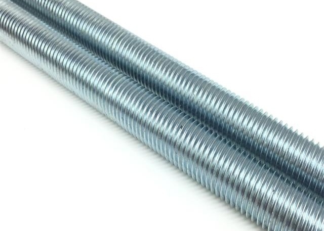 قضيب الخيط الصف 4.8 / 6.8 / 8.8 الخيط الكامل لبناء البناء DIN 975